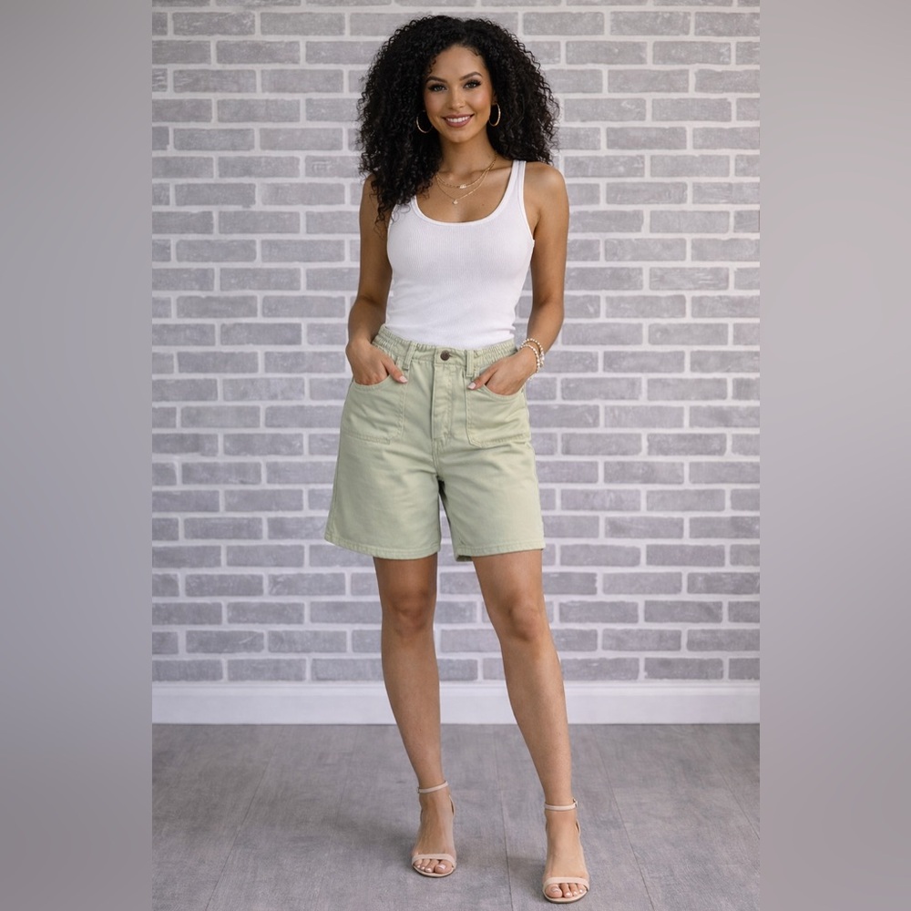 Vintage LEE At The Waist Flat Front Shorts Casual Wear Womens Size Medium/10